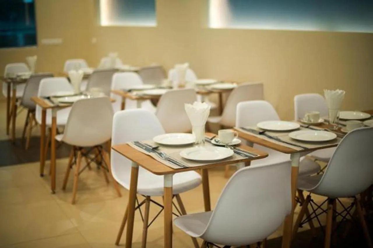 Eastern Hotel Yangon